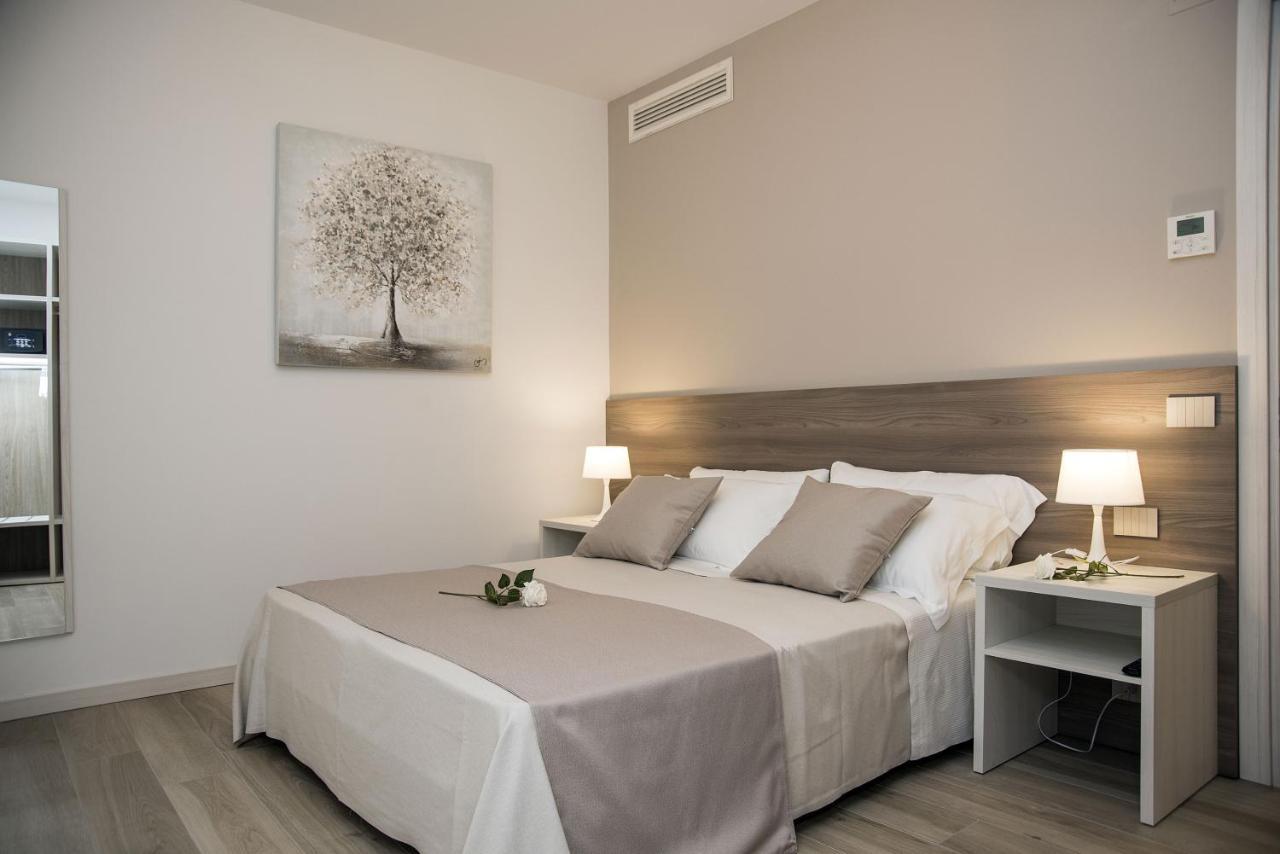 Camelot Appartamenti - Business E Holiday سان مارتينو بون ألبرغو المظهر الخارجي الصورة